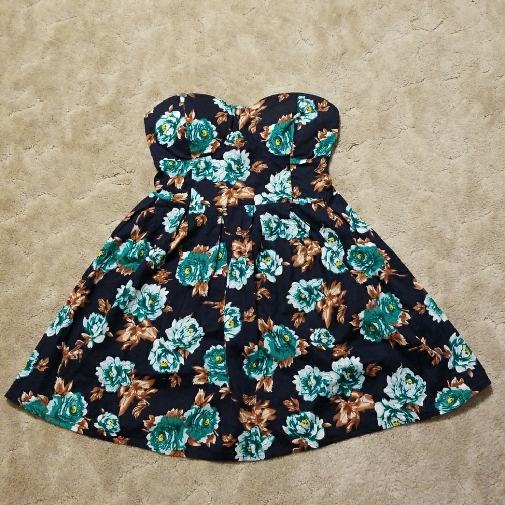 Rue21 strapless dress